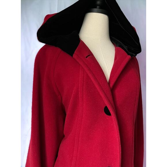Vintage 90s Halston Hooded Wool Coat | Cherry Red Velvet Trim | Size 8 - Picture 9 of 14
